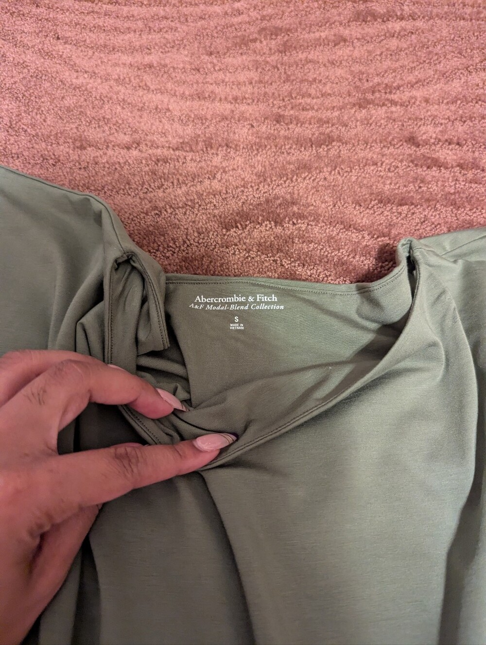 Abercrombie & Fitch Flutter Sleeve Top In Green NWT - Picture 3 of 5